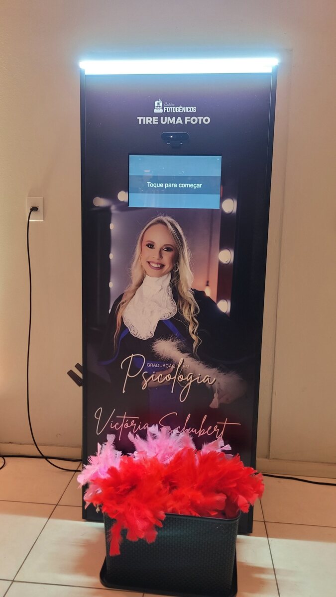 Totem fotográfico personalizado para formatura